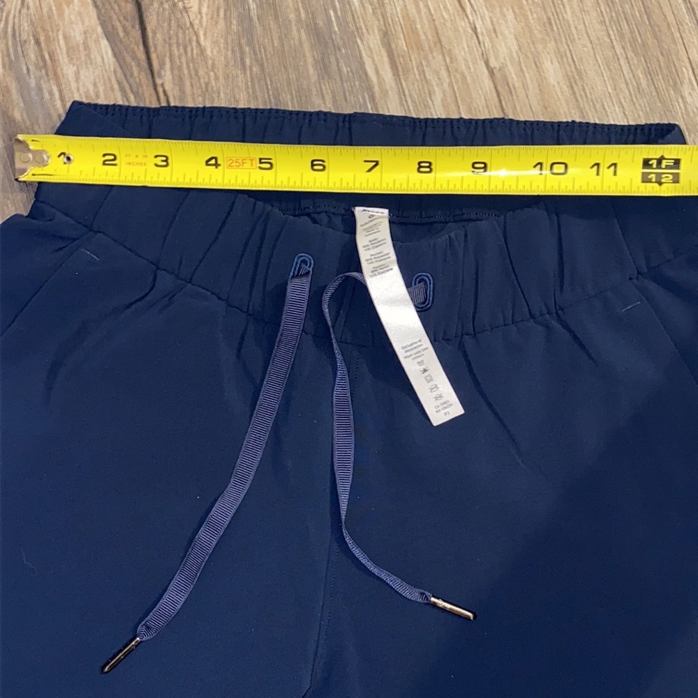Lululemon Jogger Pants - Picture 6 of 7